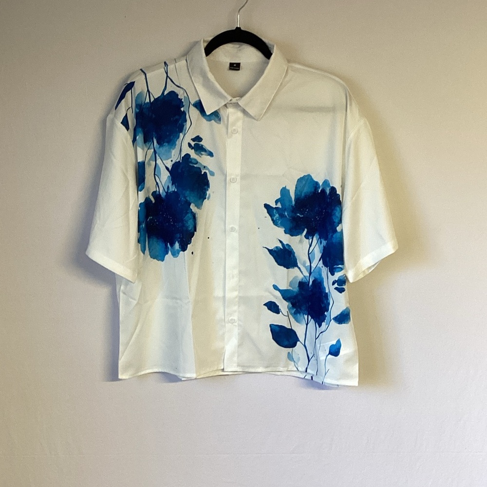 Gottes Visions Men's White and Blue Short Sleeve Floral Shirt Size M